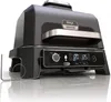 A studio shot of a black and silver Ninja Woodfire Pro XL electric grill. Voir les images du produit