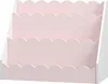 A three-tiered pink bookshelf with white sides, featuring a scalloped edge design on each shelf. Náhľad obrázku produktu