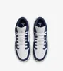 Jordan 1 Low Midnight Navy Wolf Grey (GS) - EU 38.5 Produktbild-Vorschau 5