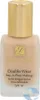 A bottle of Estee Lauder Double Wear Stay-in-Place Makeup. Podgląd zdjęcia produktu