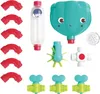 A collection of colorful plastic bath toys for children, including pipes, a water bottle, a watering can-like attachment, and valves. Produktbild-Vorschau