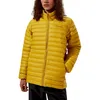 Wasserdichte Hillwalker 2.0 Gemini Jacke von Berghaus in Gelb; Hardshelljacke für Herren; getragen von einem Mann mit lockigem Haar. Produktbild-Vorschau