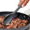 OXO-Spoon flexibilní silikonová šedá, dobré gripy Náhled obrázku produktu 7