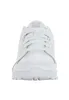 A front view of a white K-Swiss sneaker. Podgląd zdjęcia produktu