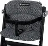 Close-up of a black high chair with a black and white geometric patterned seat cushion and backrest. Produktbild-Vorschau