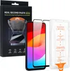 A product shot of a phone screen protector kit, including the packaging, the screen protector, and an installation guide. Anteprima dell’immagine prodotto