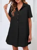 Ein locker sitzendes Sommerkleid für Damen mit Knopfleiste. Produktbild-Vorschau 2