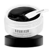 A jar of black collagen eye patches with a white applicator, presented on a black base against a white background. Náhľad obrázku produktu