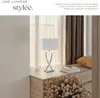 Lampe de table AVINA 60W - gris chrome Voir les images du produit 3