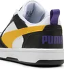 Close-up view of the heel and side of a Puma sneaker. Voir les images du produit