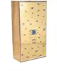 A gold box with an eye pattern and the brand name "MEMO PARIS" printed on it. Voir les images du produit