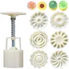 3D-Mondkuchen-Form mit 6 Ausstechformen Produktbild-Vorschau 1