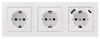 A white wall-mounted power strip with three outlets, two of which are standard Schuko outlets and one has integrated USB-C and USB-A ports. Produktbild-Vorschau