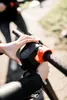 Scoot One faltbarer E-Scooter aus Luftfahrtaluminium mit Produktbild-Vorschau 8
