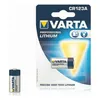A Varta CR123A Lithium battery is shown in its retail packaging, alongside a single battery. Produktbild-Vorschau