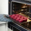 IKEA KANTNAL Silikon-Muffinblech dunkelrot 18x30 cm Produktbild-Vorschau 4