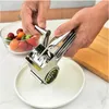 Herzberg HG-04289:Râpe à fromage manuelle en acier Voir les images du produit 11