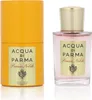 A bottle of Acqua di Parma Peonia Nobile Eau de Parfum and its packaging are displayed side-by-side against a white background. Voir les images du produit