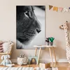 MuchoWow® Poster Tierprofil Löwe in schwarz und weiß 80x120 Produktbild-Vorschau 7