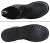Dr. Martens Pascal Mono 8-Eye V Černý Náhled obrázku produktu 44