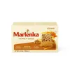A box of Marlenka Honey Cake with a slice of cake and walnuts shown. Produktbild-Vorschau