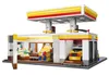 A model of a Shell gas station with a shop and car wash. Podgląd zdjęcia produktu