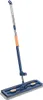 A flat mop with a telescopic handle against a white background. Anteprima dell’immagine prodotto