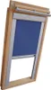 A close-up view of a blue roller blind installed in a wooden skylight frame. Produktbild-Vorschau