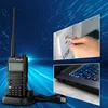 A collage of images showing a walkie-talkie, a hand plugging a USB cable into a wall socket, and a laptop with USB ports. Voir les images du produit
