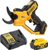 A DeWALT cordless pruning shear set including the shear, a battery, and a charger, displayed on a white background. Náhled obrázku produktu