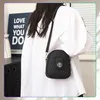 Borsa portacellulare in pelle nera, borsa a tracolla Anteprima dell’immagine prodotto 7