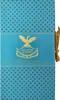 The image shows the front of a perfume box with a decorative pattern and a central emblem. Anteprima dell’immagine prodotto