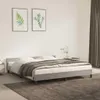 A bedroom scene with a bed, artwork on the wall, and curtains. Anteprima dell’immagine prodotto