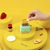 Zuru Giocattolo Tostapane Mini Cucina con luce UV, funziona Anteprima dell’immagine prodotto 6