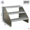 A three-step metal staircase with a silver finish, shown against a white background. Dimensions are indicated by arrows and text. Anteprima dell’immagine prodotto