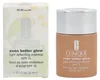 Clinique Even Better Glow Fond de teint réflecteur de Voir les images du produit 4