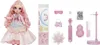 MGA Entertainment Bambola alta Rainbow Winter Wonderland - Anteprima dell’immagine prodotto 7