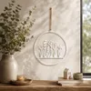 UNUS®  Blumenornament aus Metall zum Aufhängen 25cm  Weiß Produktbild-Vorschau 3