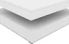 A close-up view of a white, two-tiered coffee table. Anteprima dell’immagine prodotto