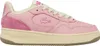 A single pink Lacoste sneaker is shown from a side view against a white background. Voir les images du produit