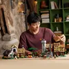 LEGO ICONS Stredoveké námestie, Stavebnica, 18 rok / roky, Náhľad obrázku produktu 4