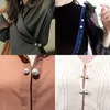 12 Stück Doppel Faux Perlen Brosche Kragen Clip Schal Clip Produktbild-Vorschau 7