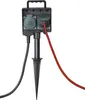 A black outdoor power strip with a ground spike, two outlets, and two cables plugged in. Anteprima dell’immagine prodotto