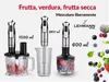 Collage of immersion blenders with various attachments and accessories, along with fruit. Anteprima dell’immagine prodotto