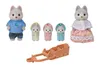 Set Famiglia Husky Sylvanian: Giochi di Slitta e Avventura Anteprima dell’immagine prodotto 3
