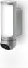 A silver Bosch smart home outdoor camera with a built-in light is mounted on a wall. Anteprima dell’immagine prodotto