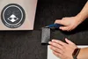 Teppichfliesen in Anthrazit. Leicht zuschneidbar mit einem Cuttermesser. Produktbild-Vorschau