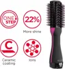 A product shot of a Revlon hair dryer brush with marketing icons and text. Podgląd zdjęcia produktu