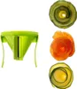 A green vegetable spiralizer is shown on the left, with examples of spiralized vegetables (cucumber, carrot, and zucchini) arranged in decorative patterns on the right. Náhled obrázku produktu