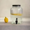HOMLA VELMO gestreiftes Hahnglas mit schwarzem Deckel 6 l Produktbild-Vorschau 4